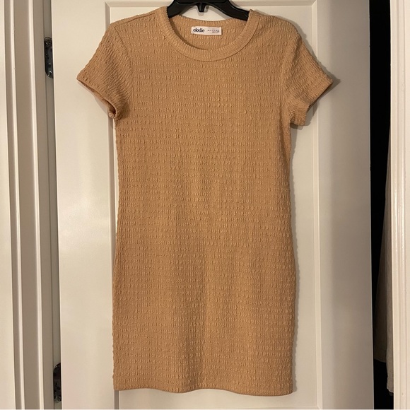 Elodie textures short sleeve dress - Picture 1 of 4